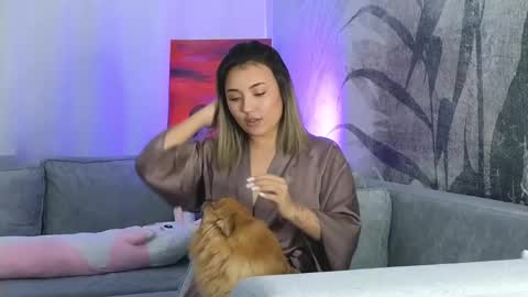 Snapshot of lily_foster_ chatting on March 5, 2025, 3:18 pm Lily online show from March 5, 2025, 3:18 pm