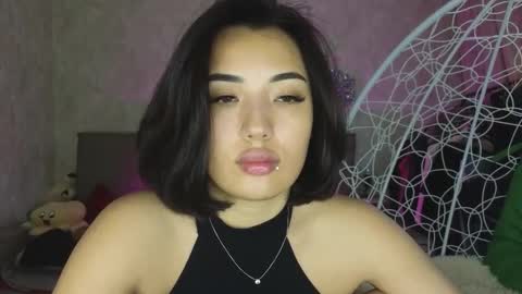 Snapshot of lily_foster_ chatting on October 22, 2025, 6:46 am Lily online show from October 22, 2025, 6:46 am