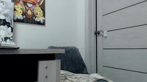 Lily Litle online show from December 6, 2024, 11:57 pm