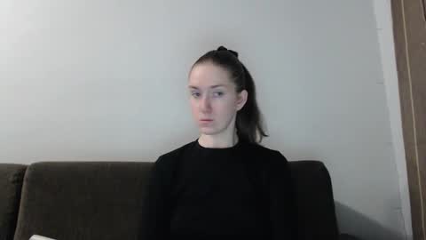 lily_love_x online show from December 19, 2025, 3:02 am