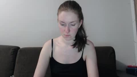 lily_love_x online show from May 4, 2026, 2:51 am