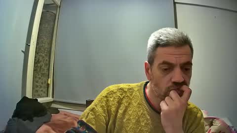 Snapshot of lily_lovelyman_ chatting on December 24, 2024, 3:05 am lily lovelyman online show from December 24, 2024, 3:05 am