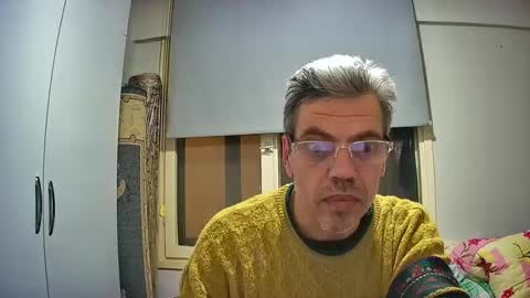 Snapshot of lily_lovelyman_ chatting on February 9, 2025, 5:33 pm lily lovelyman online show from February 9, 2025, 5:33 pm