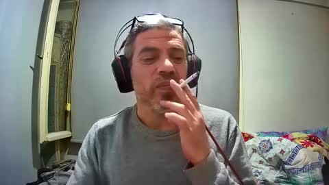 Snapshot of lily_lovelyman_ chatting on February 19, 2025, 10:09 pm lily lovelyman online show from February 19, 2025, 10:09 pm