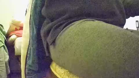 Snapshot of lily_lovelyman_ chatting on October 20, 2025, 7:03 pm lily lovelyman online show from October 20, 2025, 7:03 pm