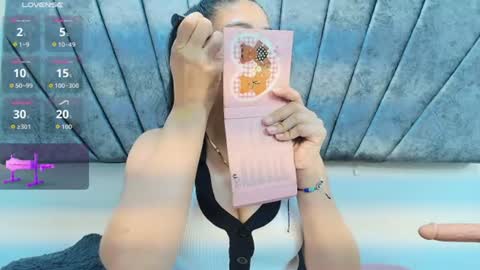 Snapshot of lily_meghan chatting on July 18, 2026, 7:39 pm LILY MEGHAN online show from July 18, 2026, 7:39 pm