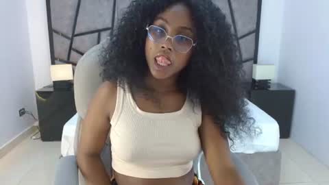 Snapshot of lily_mendoza chatting on June 11, 2026, 7:56 pm lily_mendoza online show from June 11, 2026, 7:56 pm