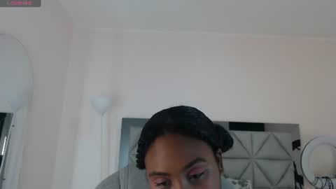 Snapshot of lily_mendoza chatting on June 27, 2026, 7:30 pm lily_mendoza online show from June 27, 2026, 7:30 pm