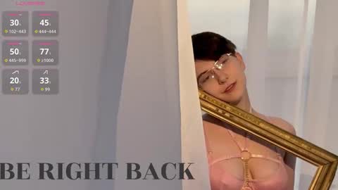 Snapshot of lily_merlin chatting on November 6, 2025, 2:45 am Lily online show from November 6, 2025, 2:45 am