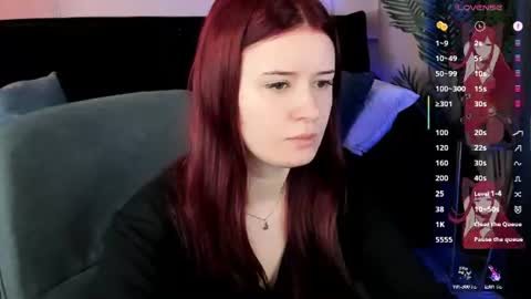 Lily online show from June 25, 2026, 2:32 pm