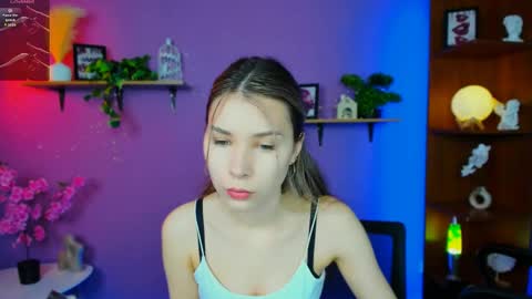 Lily online show from May 1, 2026, 11:26 am
