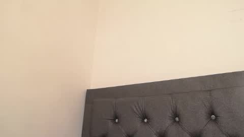 Snapshot of lily_robertss_ chatting on February 13, 2025, 6:05 pm Lily Roberts online show from February 13, 2025, 6:05 pm