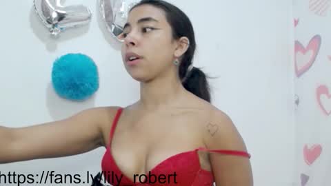 Snapshot of lily_robertss_ chatting on September 13, 2025, 3:06 am Lily Roberts online show from September 13, 2025, 3:06 am