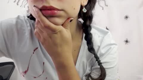 Snapshot of lily_robertss_ chatting on October 12, 2025, 3:44 pm Lily Roberts online show from October 12, 2025, 3:44 pm