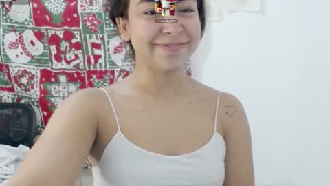 Snapshot of lily_robertss_ chatting on December 3, 2025, 4:09 am Lily Roberts online show from December 3, 2025, 4:09 am