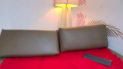 Snapshot of lily_rousee_ chatting on June 3, 2026, 2:33 pm Lily Lauren online show from June 3, 2026, 2:33 pm