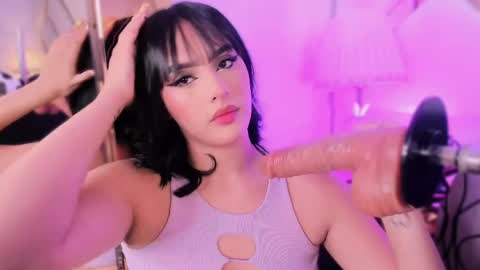 Snapshot of lily_stclair chatting on May 26, 2026, 4:08 am . online show from May 26, 2026, 4:08 am