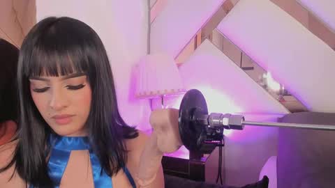 Snapshot of lily_stclair chatting on June 1, 2026, 4:14 am . online show from June 1, 2026, 4:14 am