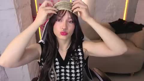 Snapshot of lily_tx chatting on June 11, 2026, 12:47 pm Follow me.. Live 730 to 1400 online show from June 11, 2026, 12:47 pm