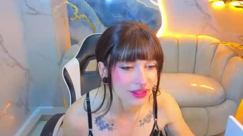 Snapshot of lily_tx chatting on July 3, 2026, 12:44 pm Follow me.. Live 730 to 1400 online show from July 3, 2026, 12:44 pm