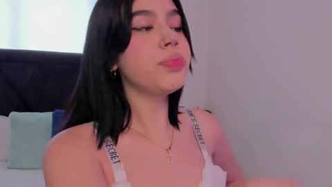 LilyWoodz online show from January 11, 2026, 2:44 pm