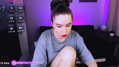 LILY online show from June 25, 2026, 2:43 pm