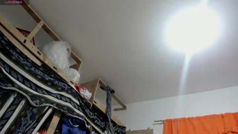Snapshot of lilybaudyn_ chatting on July 6, 2026, 8:44 am Lily online show from July 6, 2026, 8:44 am