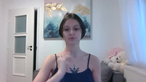 Snapshot of lilycandy_ chatting on April 3, 2026, 4:16 pm lilycandy_ online show from April 3, 2026, 4:16 pm