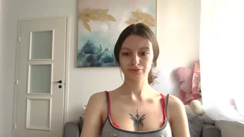 Snapshot of lilycandy_ chatting on April 14, 2026, 9:26 am lilycandy_ online show from April 14, 2026, 9:26 am