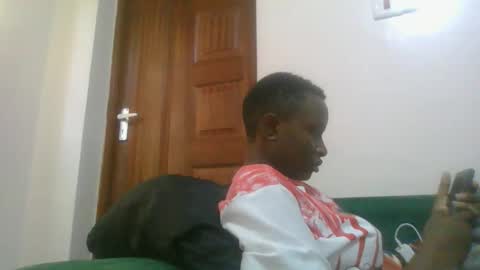 lilycute19 online show from April 23, 2026, 4:57 am