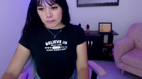 Lily online show from April 24, 2026, 10:56 pm