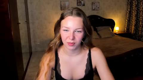 lilyeblake online show from February 8, 2026, 10:40 am