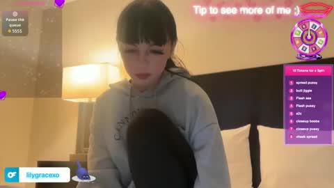Lily Grace online show from April 3, 2026, 11:58 pm