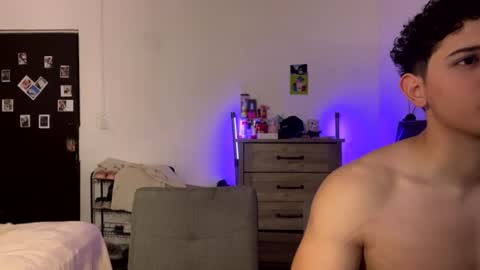 Snapshot of lilyhotson chatting on June 21, 2026, 3:20 am Lily online show from June 21, 2026, 3:20 am