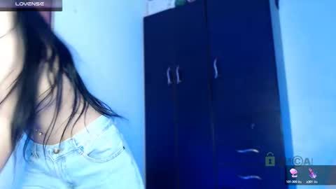 Liliana louise online show from December 25, 2024, 12:16 am