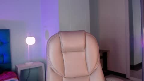 Snapshot of lilyred_ chatting on May 25, 2026, 3:12 am lilyred_ online show from May 25, 2026, 3:12 am