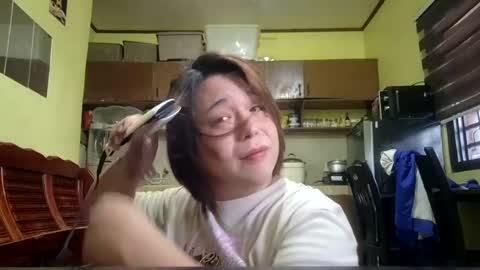 Snapshot of lilysette chatting on August 3, 2026, 8:57 am lilysette online show from August 3, 2026, 8:57 am