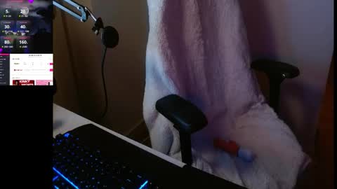 Snapshot of lilythrone chatting on November 24, 2025, 8:58 am Lily Rone online show from November 24, 2025, 8:58 am