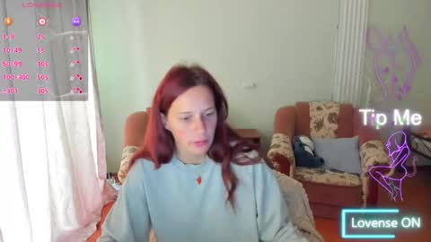 Snapshot of lilyviolet7 chatting on June 1, 2026, 8:16 am Hi Im Lily online show from June 1, 2026, 8:16 am