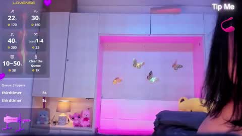 lilywhitee1 online show from February 11, 2026, 4:28 am