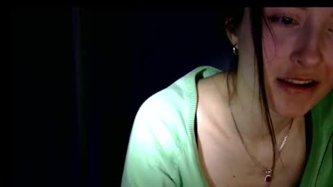 LilyXSky online show from January 15, 2025, 3:39 pm