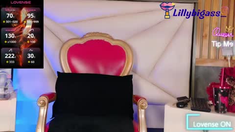 Snapshot of lilyybigass chatting on June 5, 2026, 11:49 am Lilly online show from June 5, 2026, 11:49 am