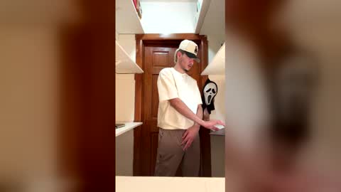 Snapshot of lima_tunes chatting on December 16, 2025, 2:49 am lima_tunes online show from December 16, 2025, 2:49 am