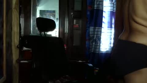 limaakter246618 online show from January 8, 2026, 7:54 am