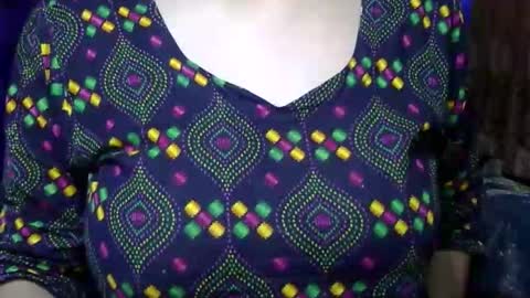 limaakter246618 online show from January 19, 2026, 4:38 am