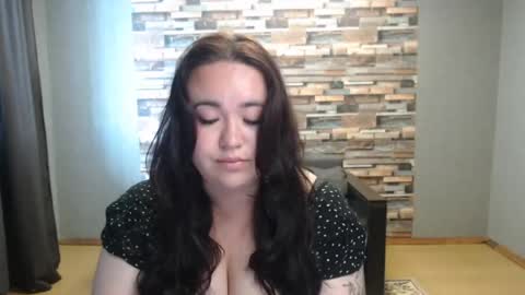 busty princess online show from June 13, 2026, 7:39 am