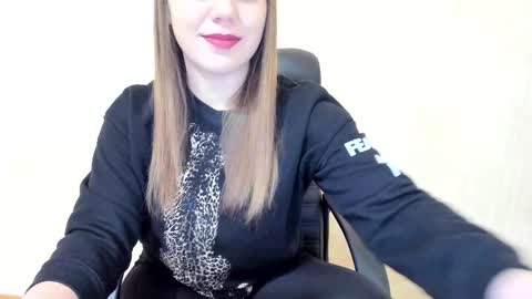    online show from January 21, 2025, 2:15 pm