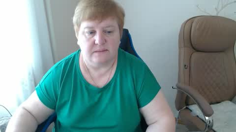 Snapshot of limonka_fire chatting on April 13, 2026, 1:16 pm Limonka Fire online show from April 13, 2026, 1:16 pm