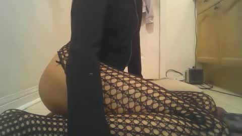 Snapshot of limpclitsissyfemboy chatting on November 7, 2025, 9:26 pm limpclitsissyfemboy online show from November 7, 2025, 9:26 pm