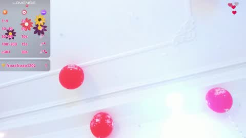 Snapshot of lin_jayani chatting on February 13, 2025, 6:05 pm Lin online show from February 13, 2025, 6:05 pm